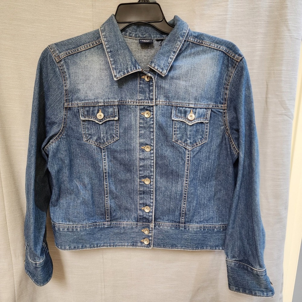 Sonoma Life Style Womens Blue Denim Jacket cropped trucker style Petite M/L